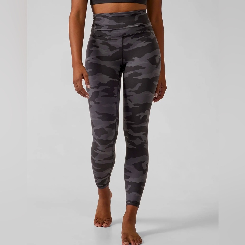 Athleta Elation Camo Leggings 7/8